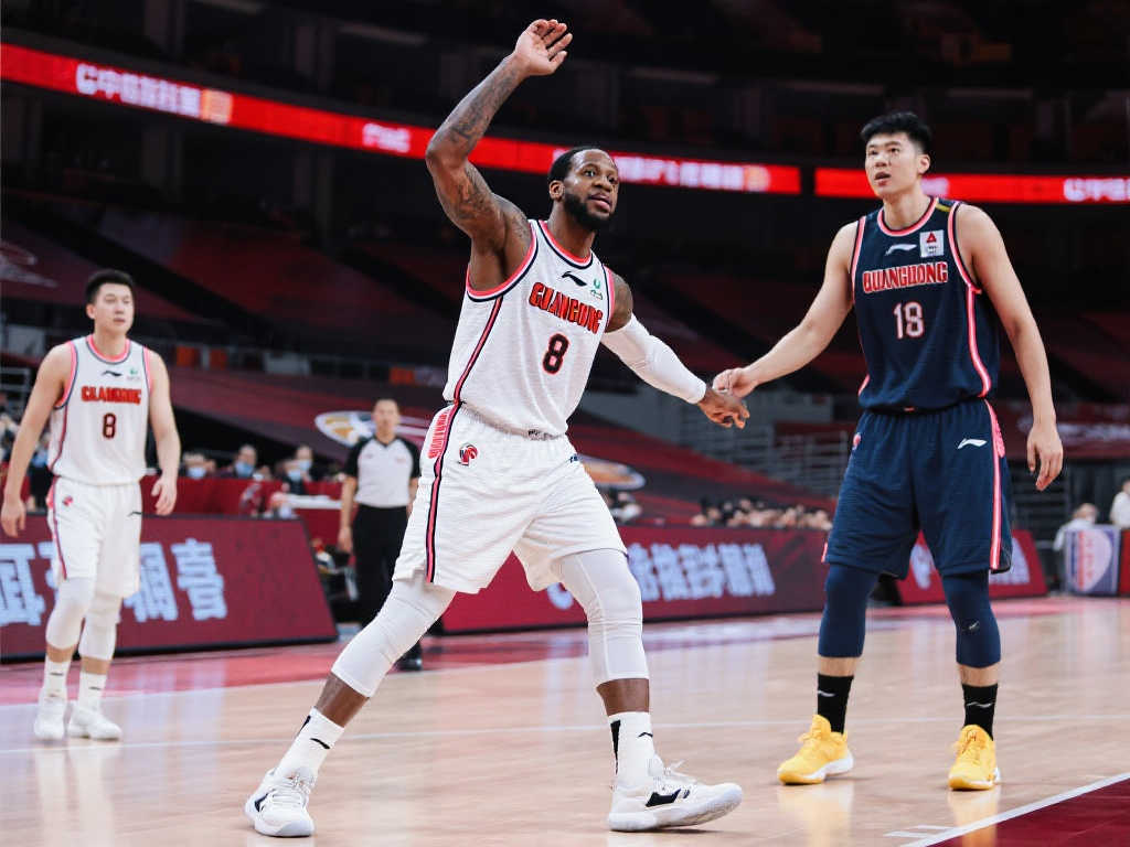 【分析】广东8连胜背后的秘密：小外援引进仍迫在眉睫